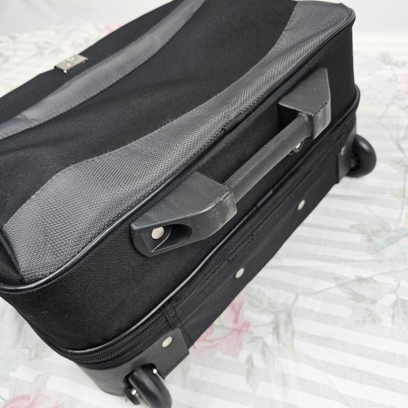 Protege Black Rolling Travel Laptop Briefcase Wheeled Luggage Carry On Bag - Picture 11 of 16